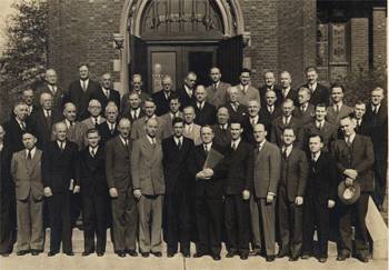 1942