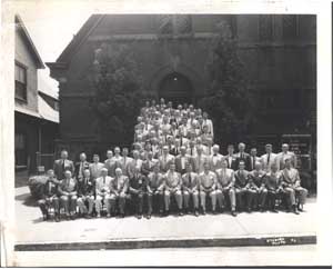 1943